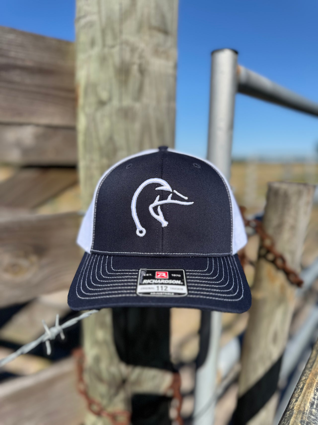 DUCK HOOK ANTLER