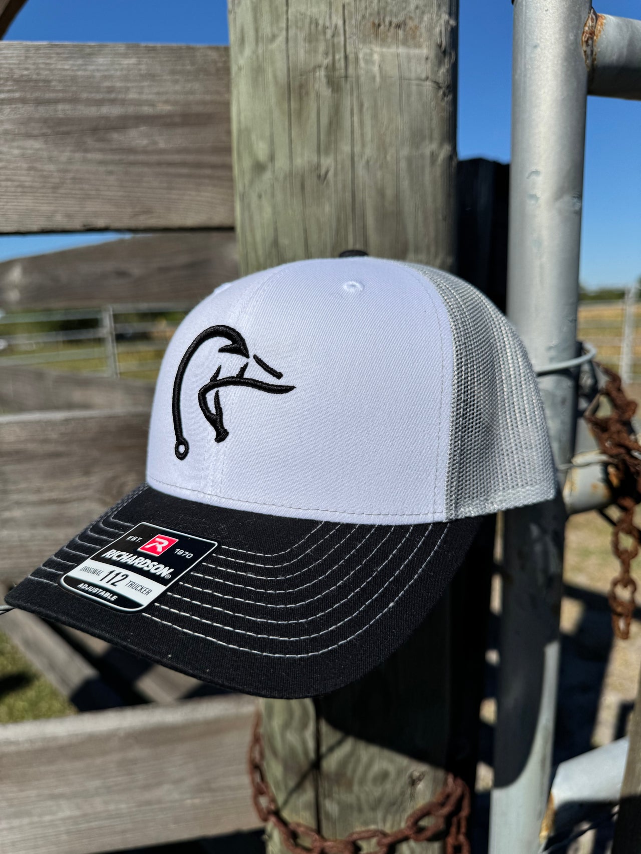 DUCK HOOK ANTLER BLACK