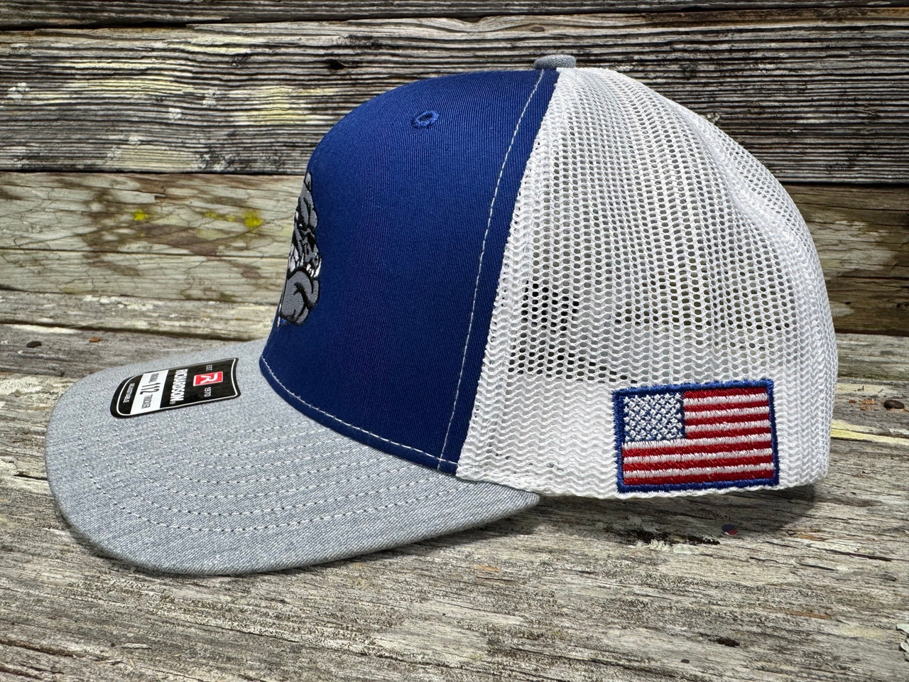 BULLDOG - SIDE AMERICAN FLAG