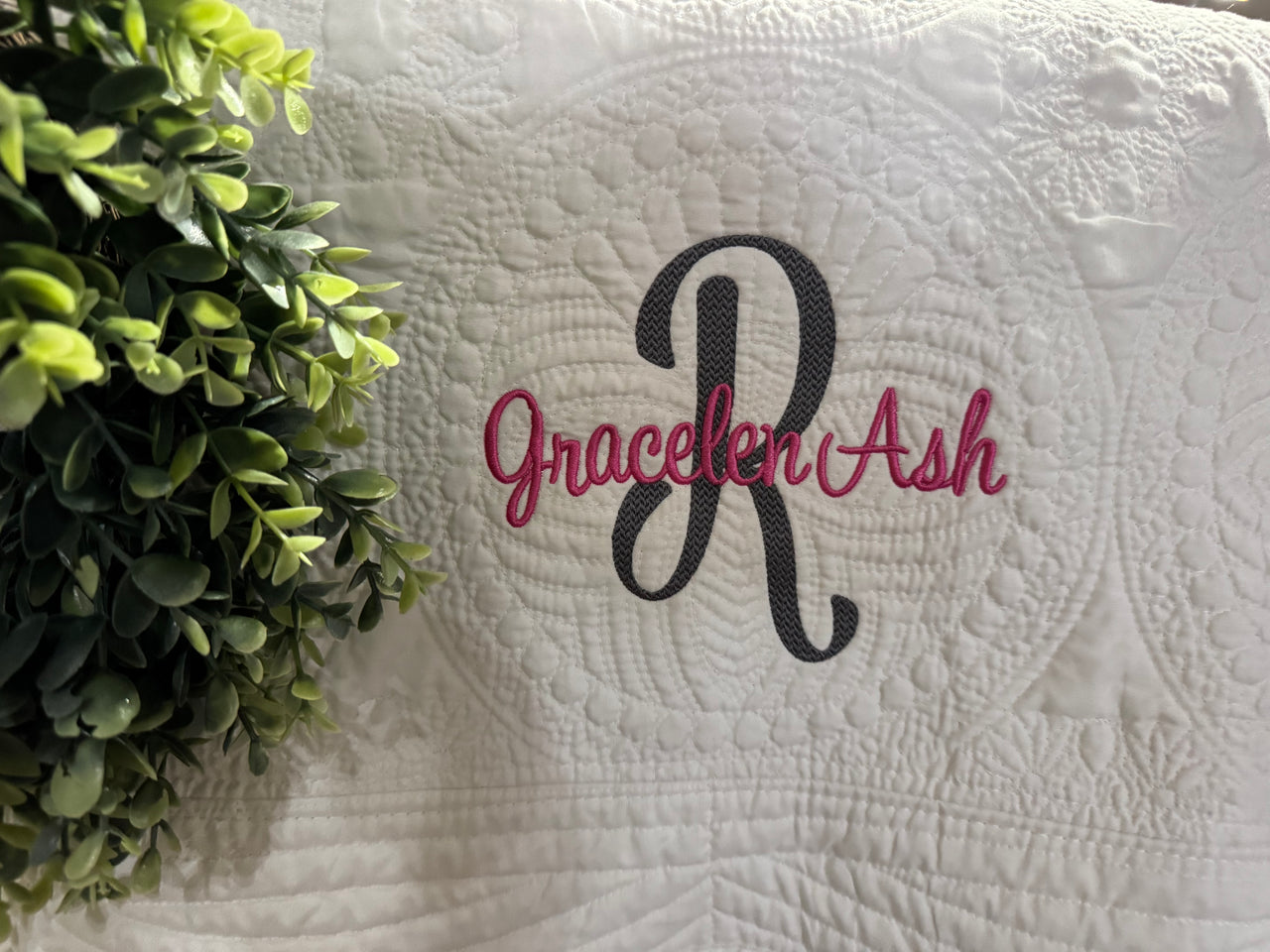 SIGNATURE KEEPSAKE - SOUTHERN SCRIPT