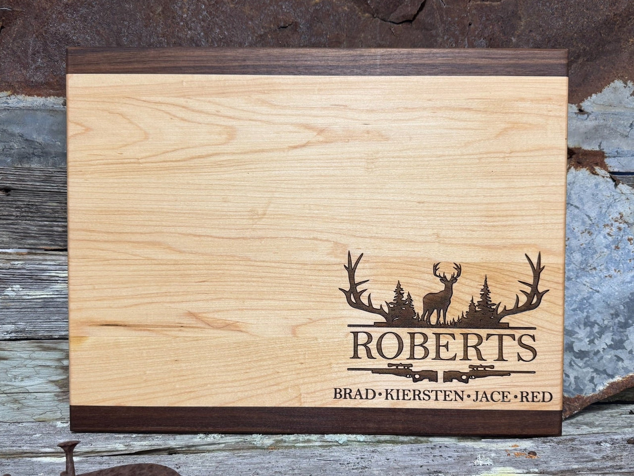 ANTLER RIDGE CUTTING BOARD